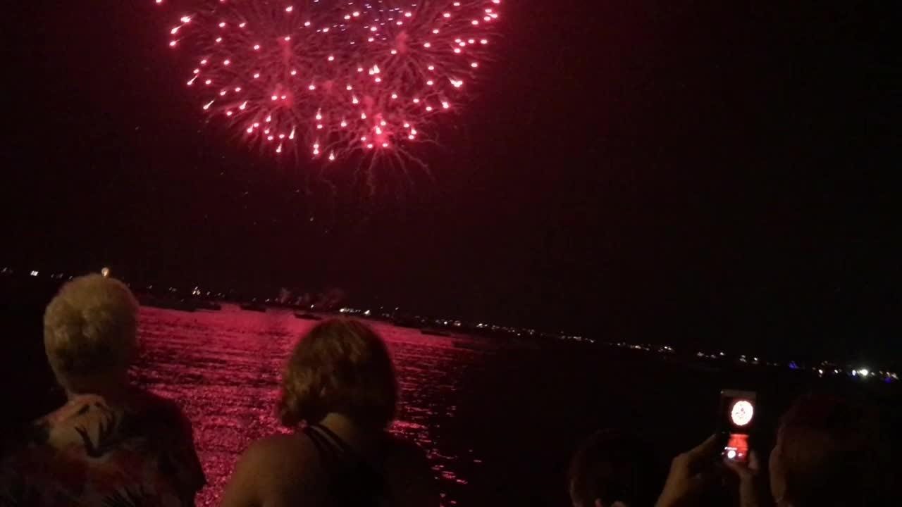 VIDEO Perth Amboy celebrates Fourth of July with new boat parade