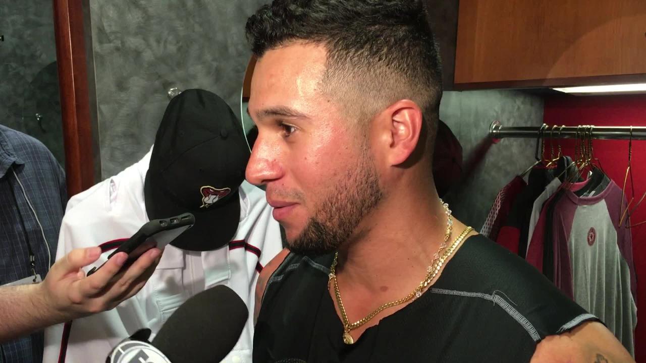 What's up with David Peralta's hair? 