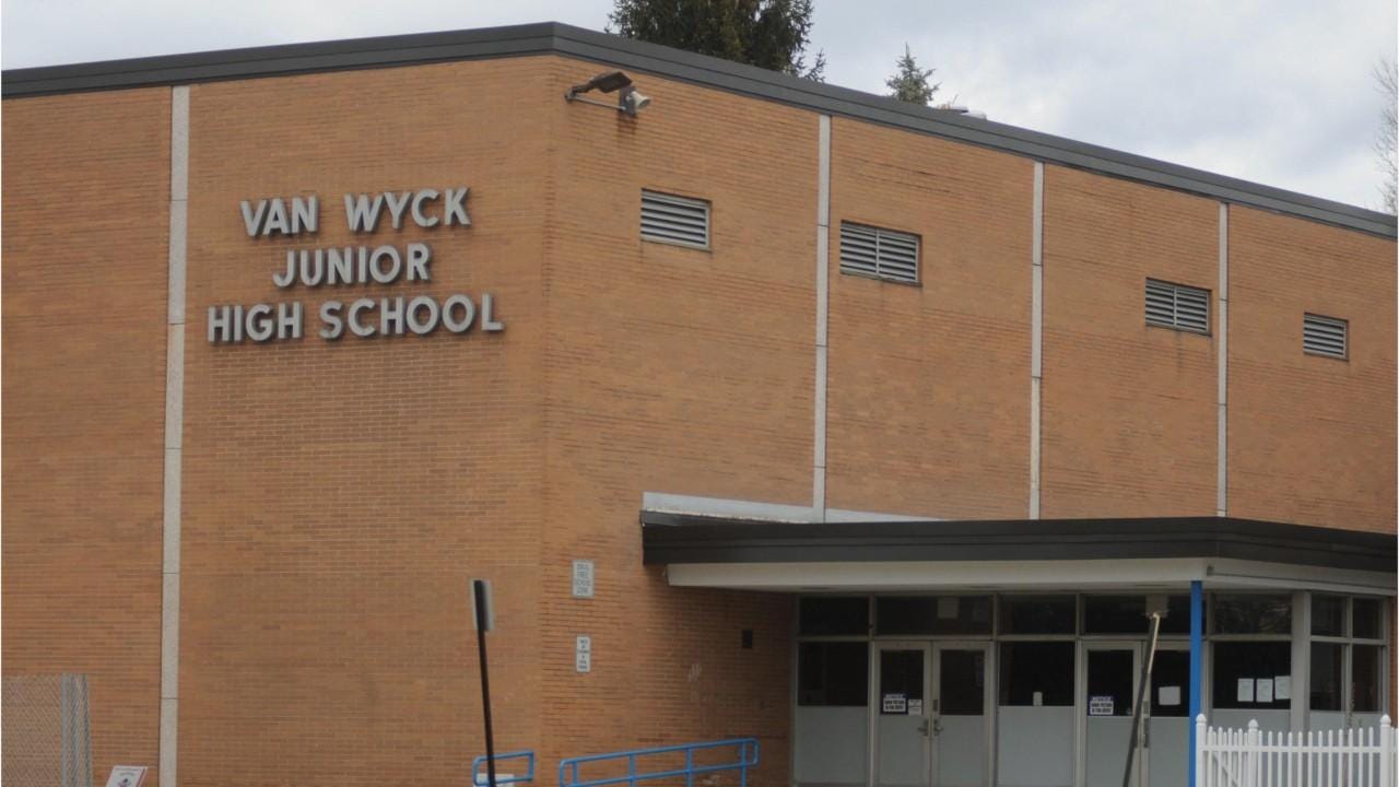 Van Wyck school nurses are lifesavers, heroes officials