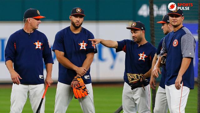 Houston Astros - Taking #ThrowbackThursday to another
