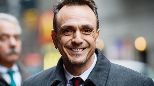 Simpsons Star Hank Azaria Says He S Willing To Step
