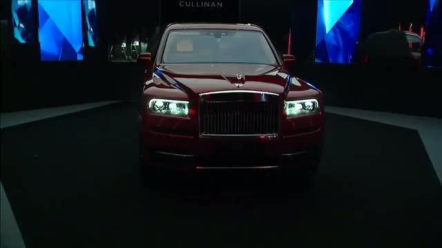 Rolls-Royce reveals Cullinan SUV at a price of $325,000