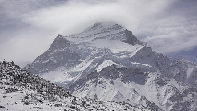 Mount Everest Summit Was Within Sight So Why Did This Ohio Man Stop