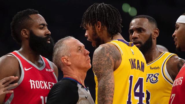 Chris Paul, Rajon Rondo throw punches in brawl, get ejected