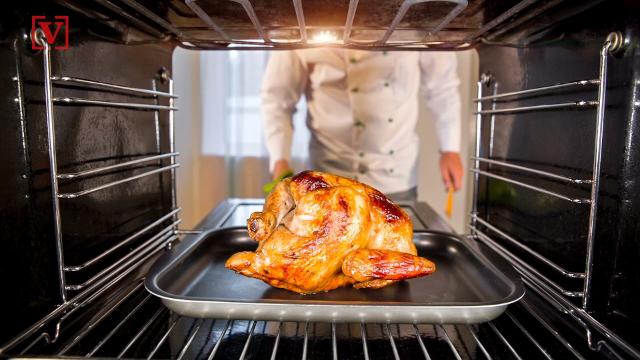 How to safely thaw a frozen turkey in time for Thanksgiving dinner thumbnail