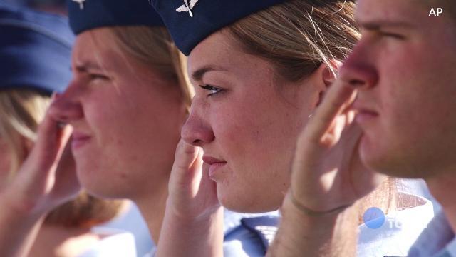 Why Don T Women Have To Shave Their Hair In Basic Training Ask Usa Today