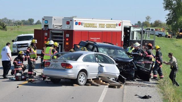 Winterset teens wreck on way to Iowa State Fairgrounds