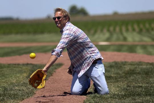 Field of Dreams' documentary, part 1: Is this heaven?