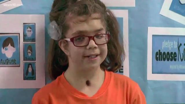 Muskegon girl shares similar story as boy in new 'Wonder' movie