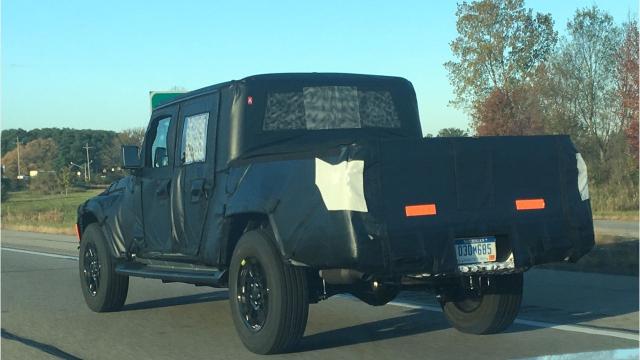 Jeep Pickup Will Be Named Gladiator Not Scrambler