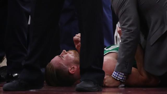 Video: Gordon Hayward suffers scary injury to same leg he previously broke