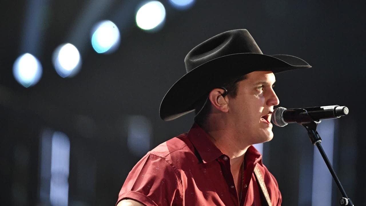 Jon Pardi talks about his first time performing at CMA Awards