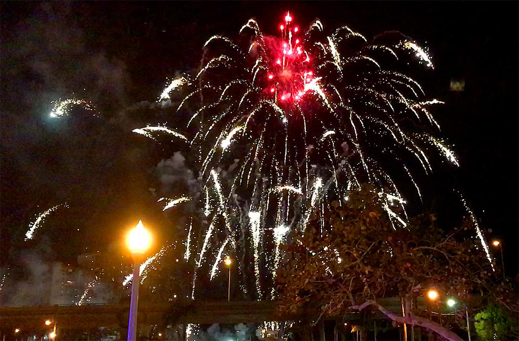 EDISON PARADE Fireworks bring the boom to Fort Myers!