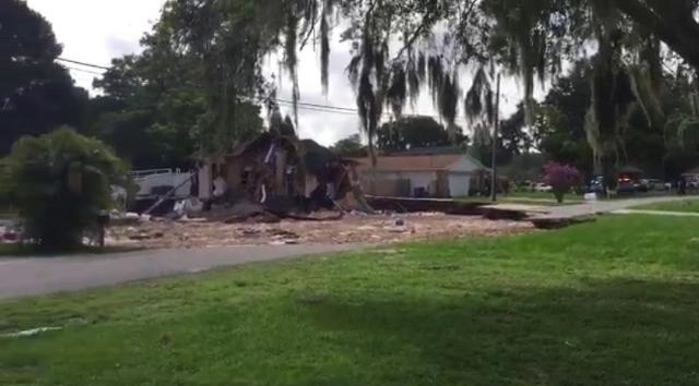 Raw Video Sinkhole Swallows House In Pasco County