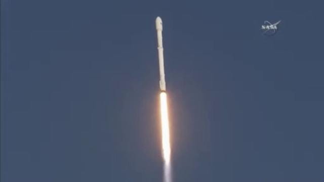 spacex launches nasa planet-hunting s