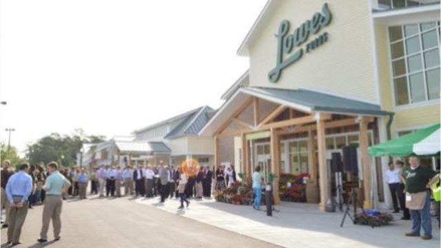 lowes foods near me now