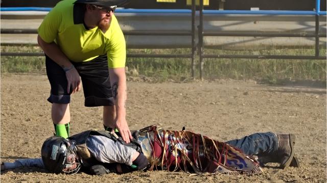 Watch Battle Creek teen seriously injured at amateur bull ridin