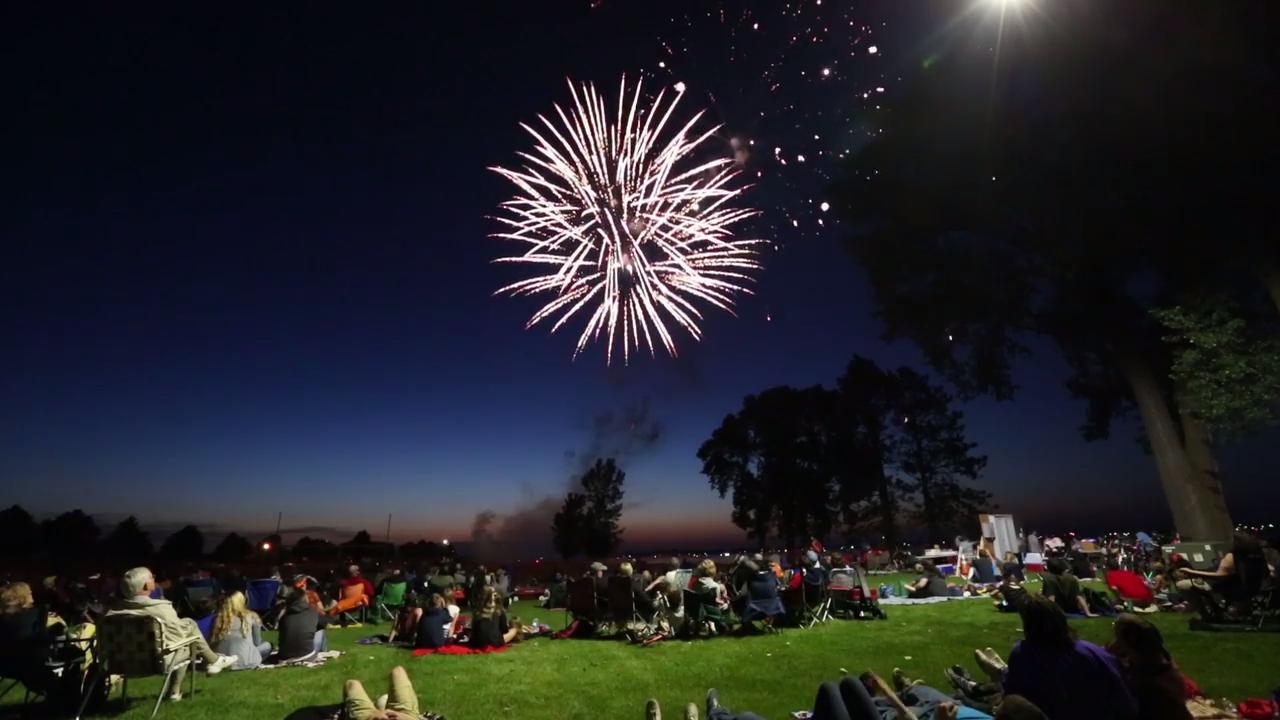 Fond du Lac's Fourth of July fireworks in Lakeside Park