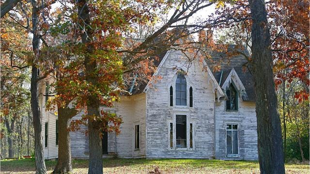 The Wildly Original Hauntings of “A Ghost Story”