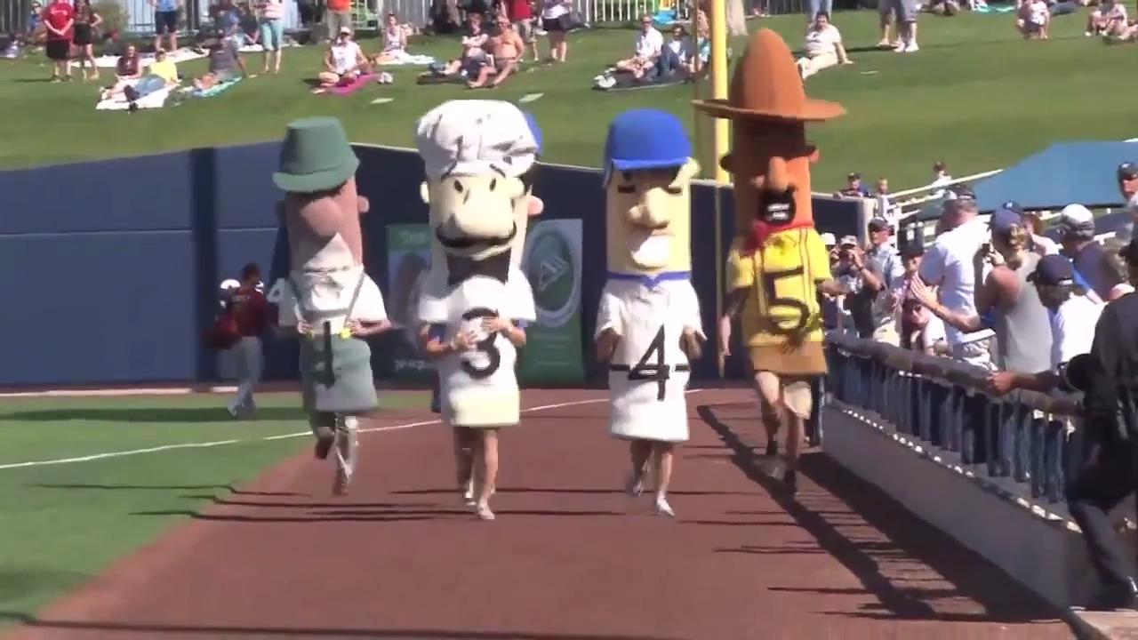 Milwaukee Brewers weigh in on sausage race