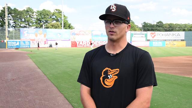 Shorebirds fans welcome MLB's top overall pick - 47abc