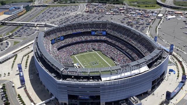MetLife Partners with the New York Giants to Help Support NYC