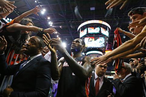Phoenix Suns to pursue pairing of LeBron James, Carmelo Anthony