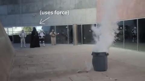 Arizona Science Center sets off ping pong-ball explosion
