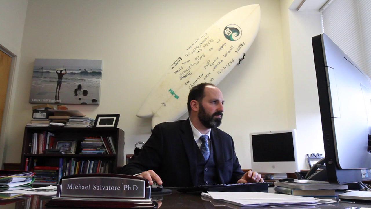 Superintendent salary cap fails taxpayers