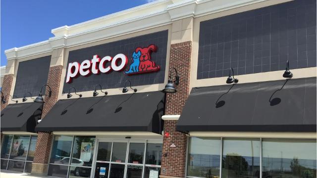 Petco store hours today best sale