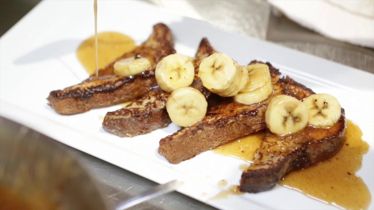 Noosh Noosh Noosh Nosh: How to make bananas Foster French toast with bourbon