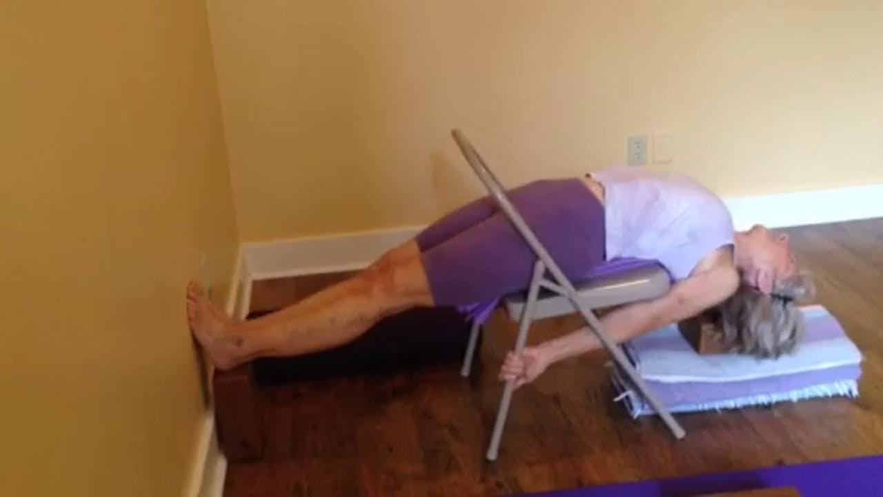 Chair Yoga--Iyengar Yoga for Balance and Stability 
