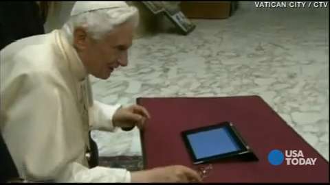 Pope tweets blessings to all