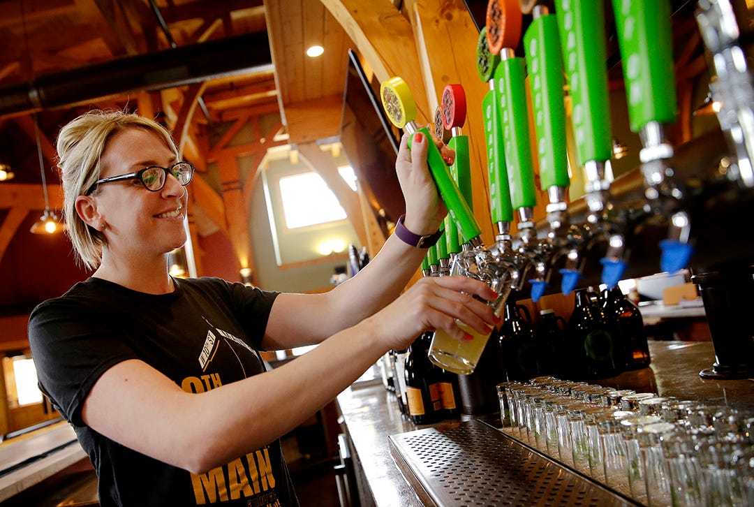 9 Bars And Restaurants To Visit On Speedway S Main Street 9 Bars And Restaurants To Visit On Speedway S Main Street