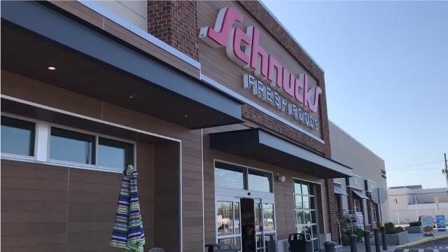 Schnucks kicks off home grocery delivery in Evansville area