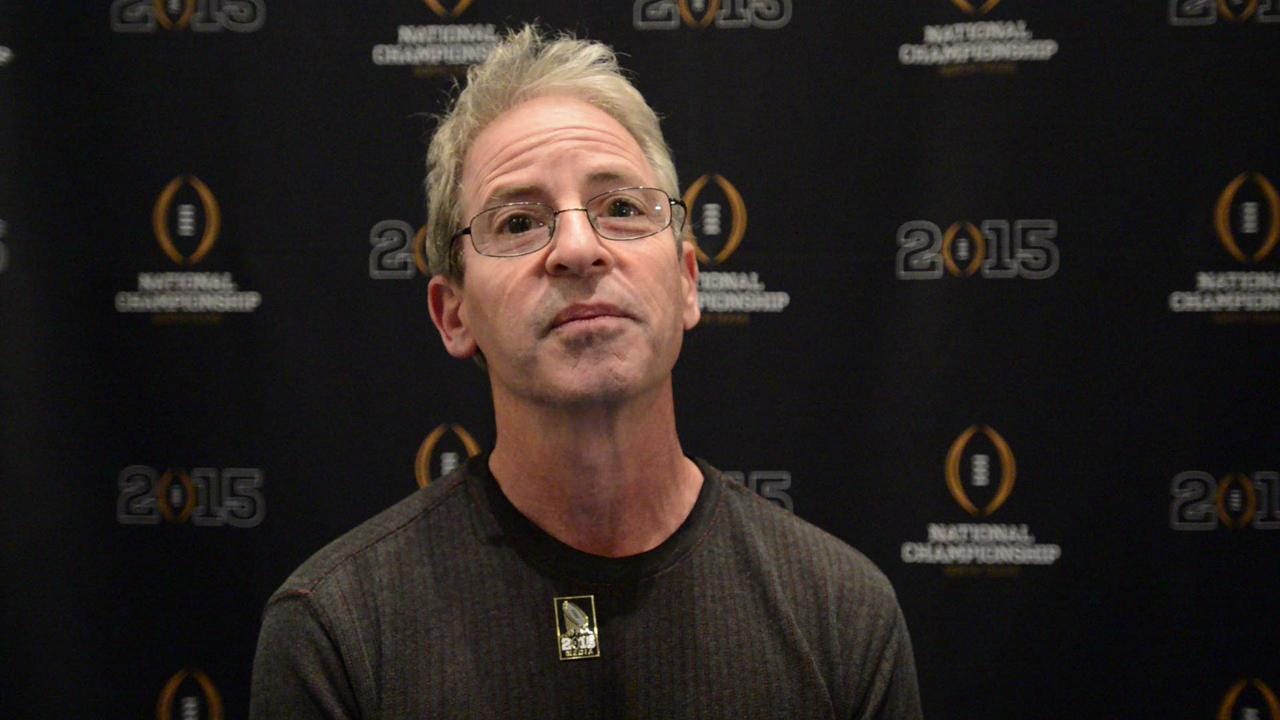 Ducks opt not to practice at AT&T Stadium