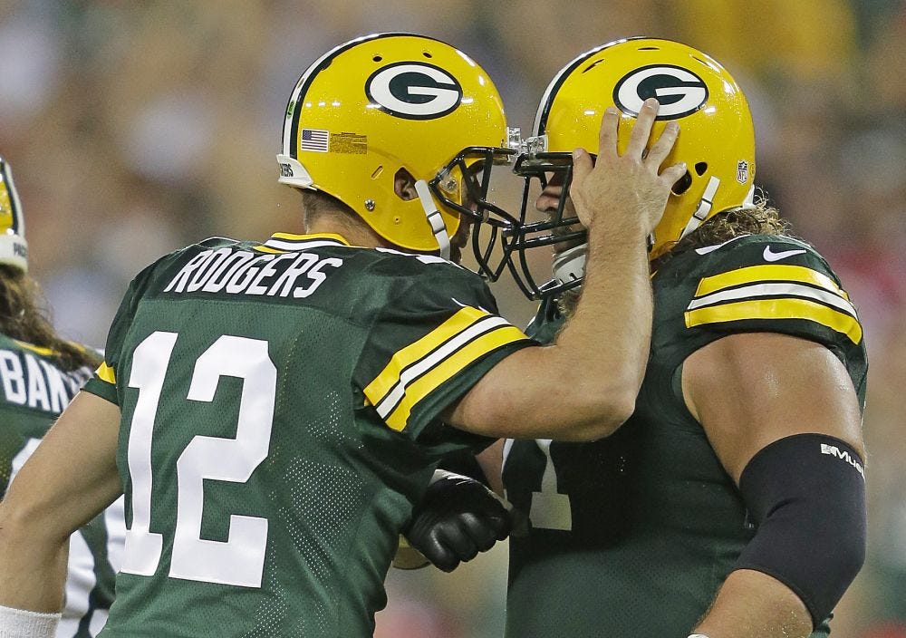 Packers Overcome Injuries To Start 3-0